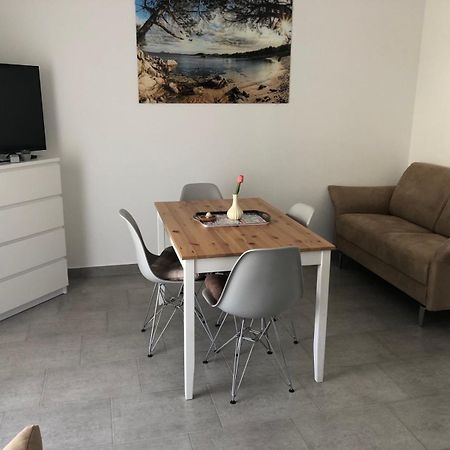 Apartmani Gavran 皮罗瓦茨 外观 照片
